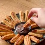 Try these Baked Churros with Dark Chocolate Dip! A healthier twist on the classic treat, perfect for satisfying your sweet tooth guilt-free.